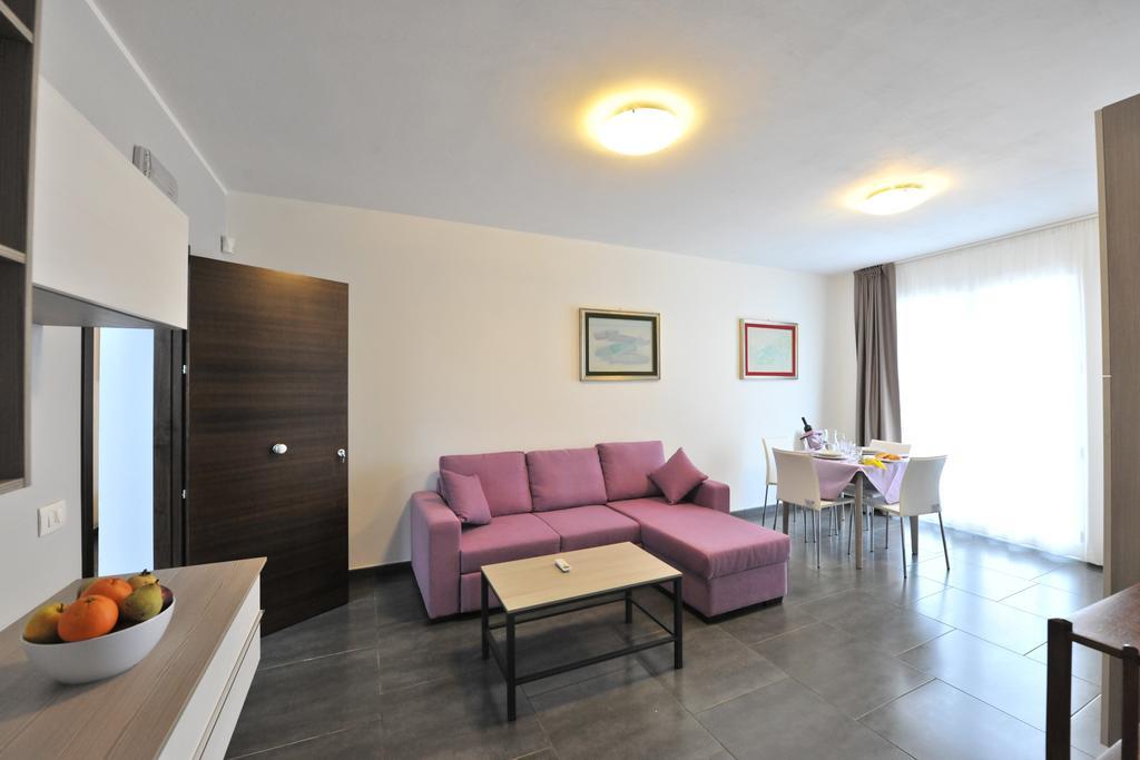 Case Mistretta Altavilla Milicia Room photo